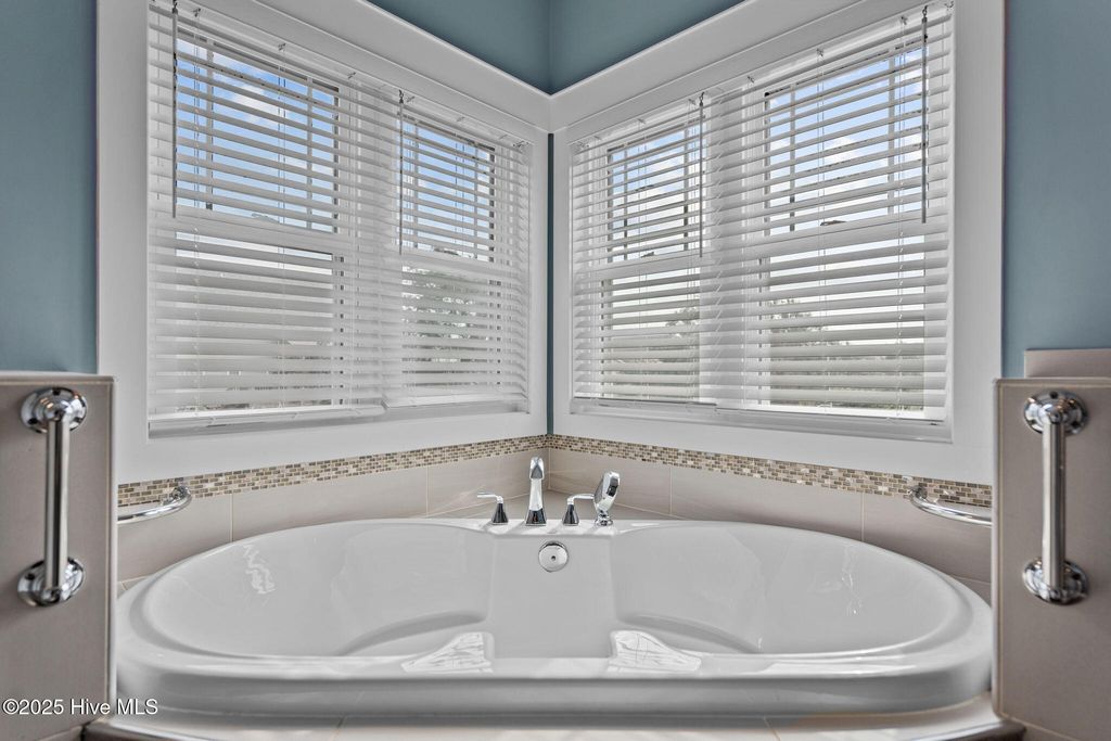 Image 17 of property listing at 1914 E Dolphin Drive, Oak Island, NC 28465