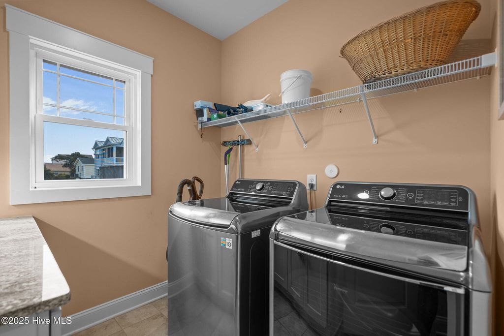 Image 21 of property listing at 1914 E Dolphin Drive, Oak Island, NC 28465