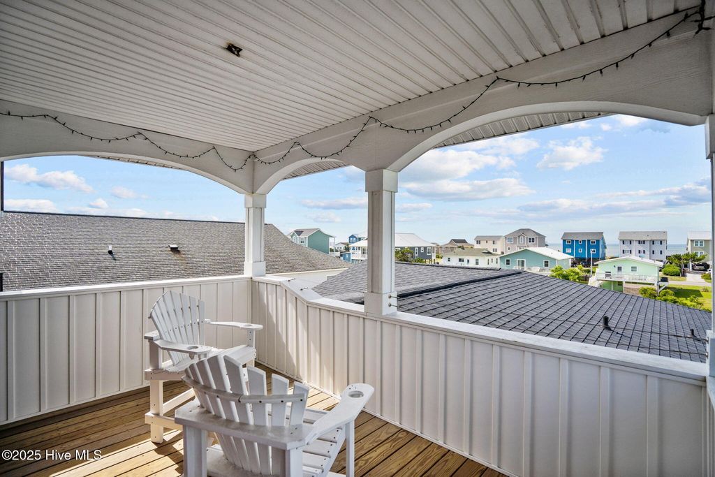 Image 26 of property listing at 1914 E Dolphin Drive, Oak Island, NC 28465