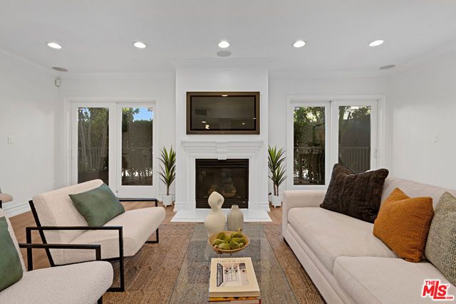 1838 Westholme Avenue 104, Los Angeles, CA 90025