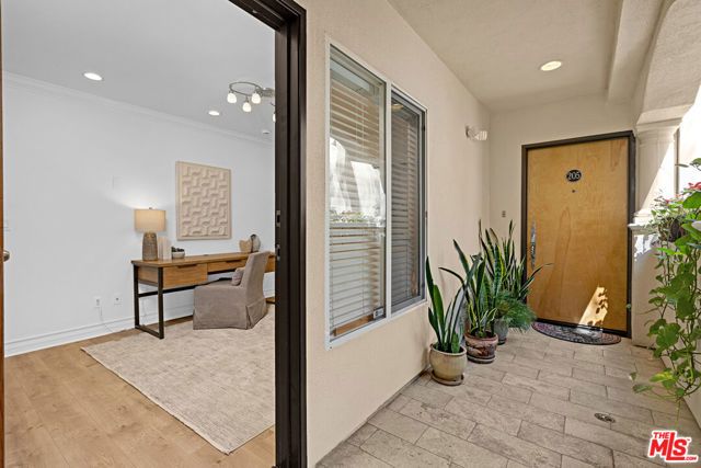 1838 Westholme Avenue 104, Los Angeles, CA 90025