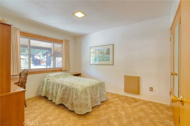 960 Snowbird Road, Wrightwood, CA 92397