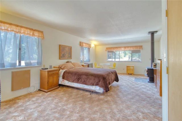 960 Snowbird Road, Wrightwood, CA 92397