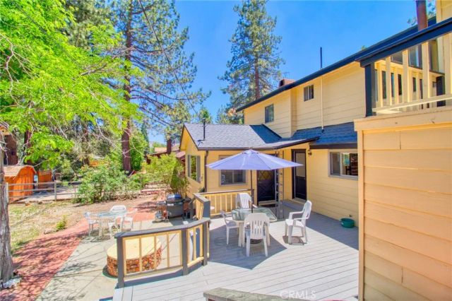 960 Snowbird Road, Wrightwood, CA 92397