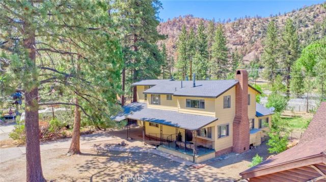 960 Snowbird Road, Wrightwood, CA 92397