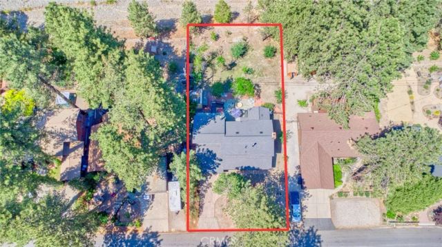 960 Snowbird Road, Wrightwood, CA 92397