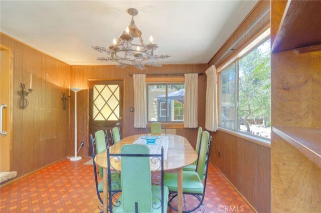 960 Snowbird Road, Wrightwood, CA 92397