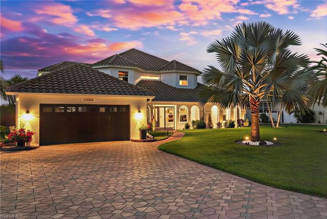 11908 King James CT, Cape Coral, FL 33991