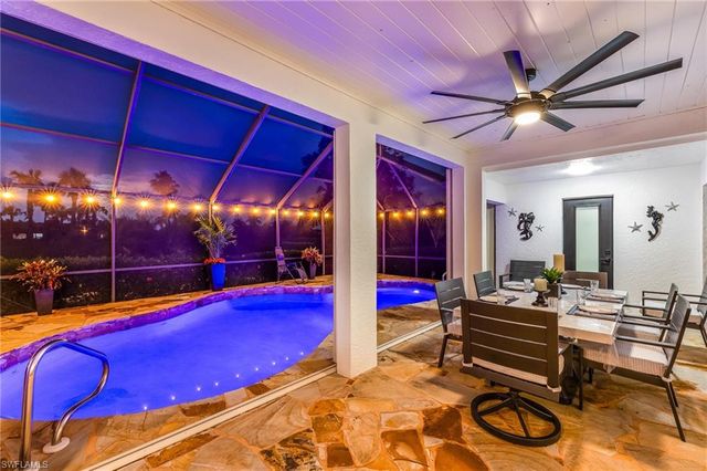 11908 King James CT, Cape Coral, FL 33991