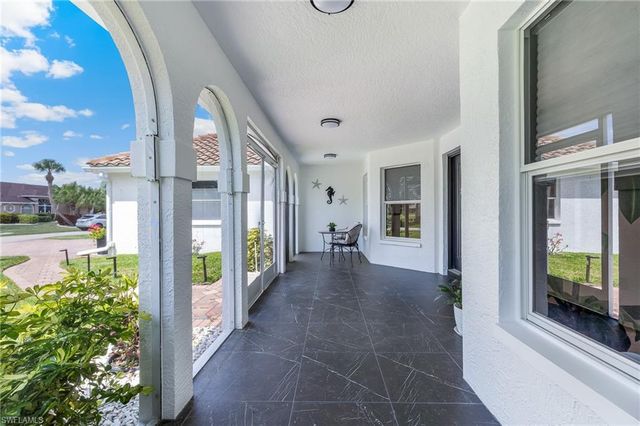 11908 King James CT, Cape Coral, FL 33991