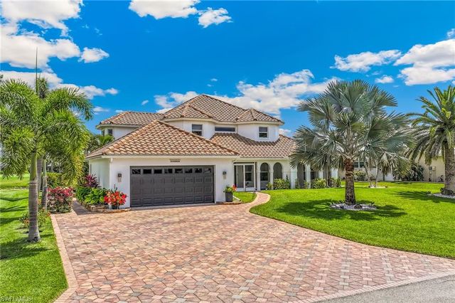 11908 King James CT, Cape Coral, FL 33991