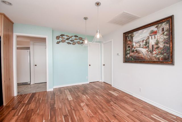 317 E Bayshore Drive, Palacios, TX 77465