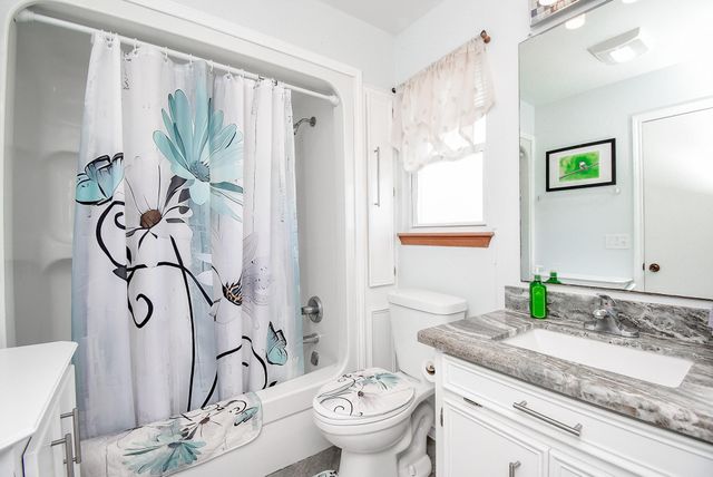 317 E Bayshore Drive, Palacios, TX 77465