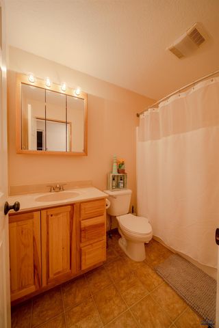 5147 COAL BANK DR, Rapid City, SD 57701