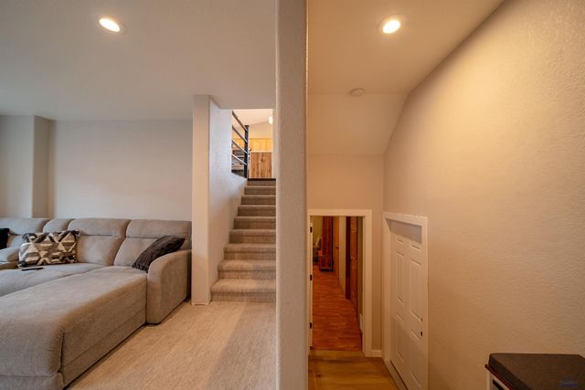 5147 COAL BANK DR, Rapid City, SD 57701