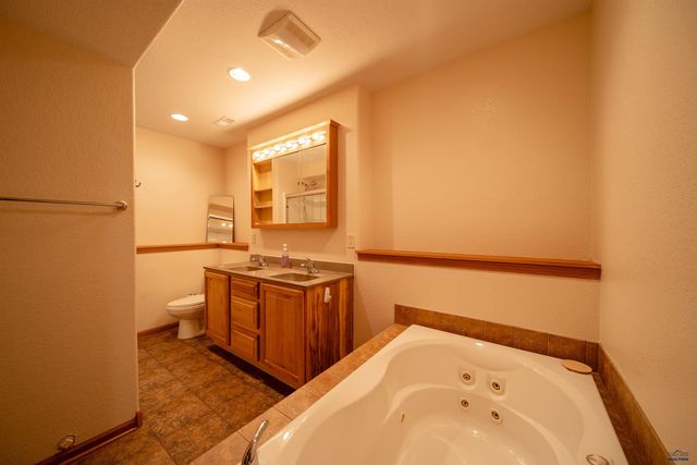 5147 COAL BANK DR, Rapid City, SD 57701