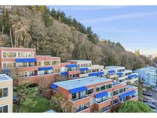 3701 Sw CONDOR Ave, Portland, OR 97239