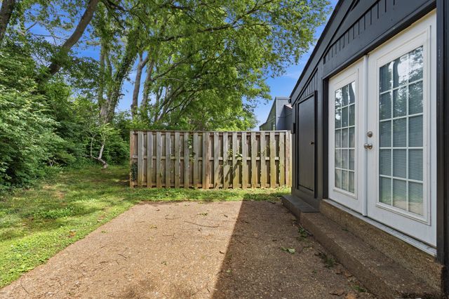 510 Doral Country Dr, Nashville, TN 37221