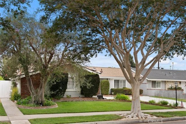 5681 Littler, Huntington Beach, CA 92649