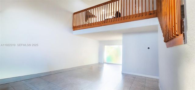 1308 SW 181st Ave, Pembroke Pines, FL 33029