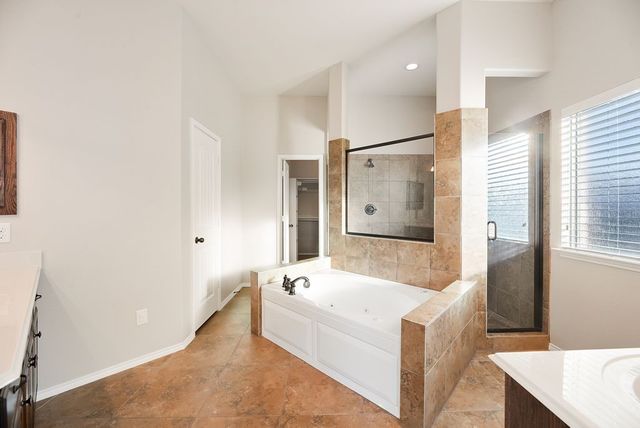 117 Thames Circle, Waxahachie, TX 75165