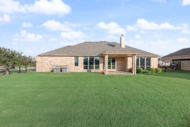 117 Thames Circle, Waxahachie, TX 75165