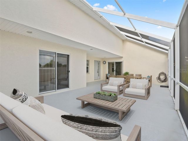 17776 SE 114TH AVENUE, Summerfield, FL 34491