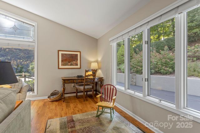 230 Maple Hill Drive, Flat Rock, NC 28731