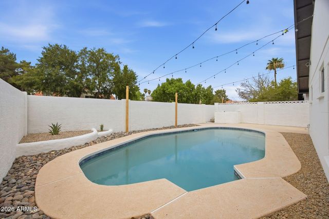 18422 N 19TH Street, Phoenix, AZ 85022