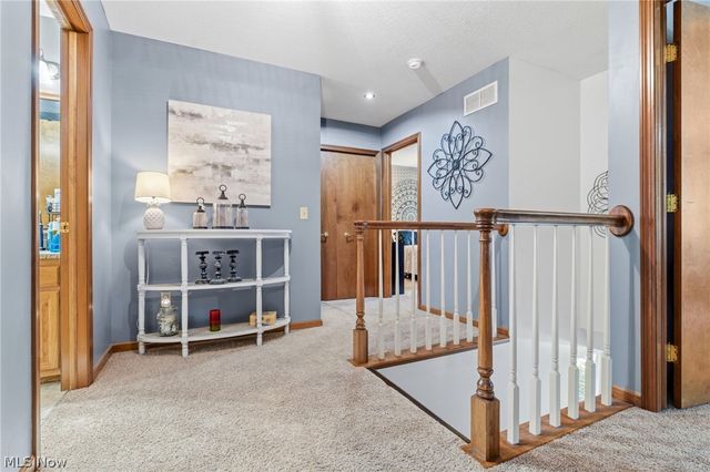 5265 Eastlake Street NW, North Canton, OH 44720
