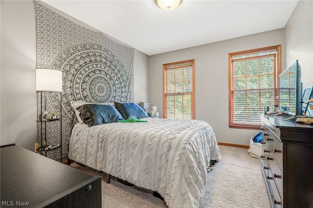 5265 Eastlake Street NW, North Canton, OH 44720