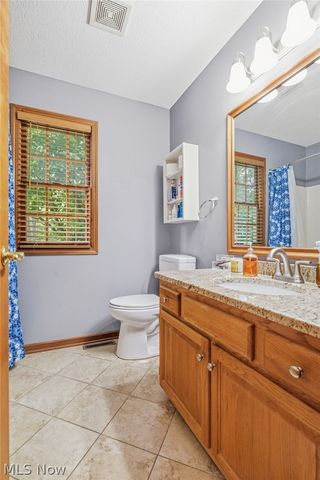 5265 Eastlake Street NW, North Canton, OH 44720