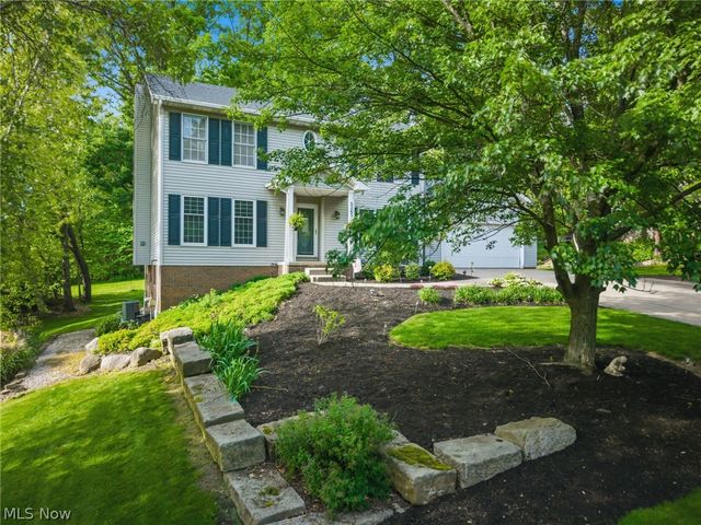 5265 Eastlake Street NW, North Canton, OH 44720