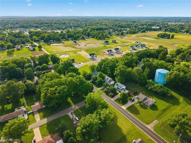5265 Eastlake Street NW, North Canton, OH 44720