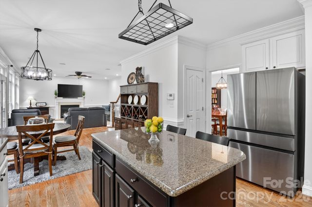 6208 Pumpernickel Lane, Wesley Chapel, NC 28110