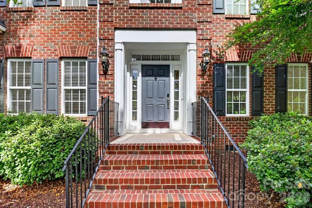 6208 Pumpernickel Lane, Wesley Chapel, NC 28110