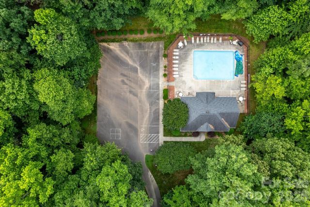 6208 Pumpernickel Lane, Wesley Chapel, NC 28110