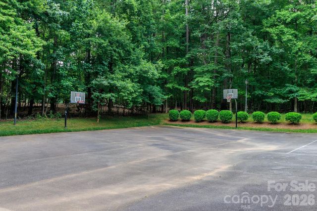 6208 Pumpernickel Lane, Wesley Chapel, NC 28110