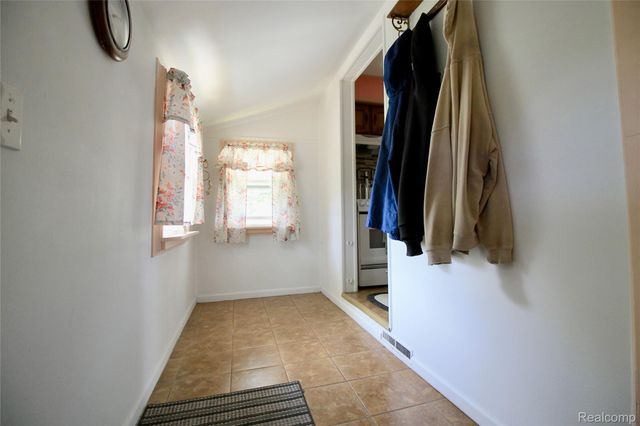 306 Tickner Street, Linden, MI 48451