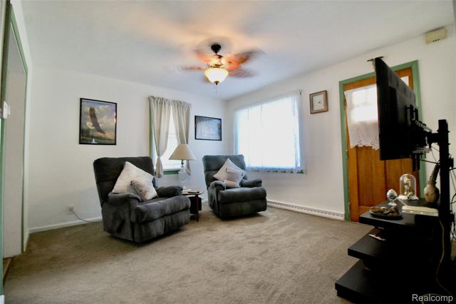306 Tickner Street, Linden, MI 48451