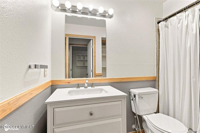 11295 Banff Springs Circle, Eagle River, AK 99577