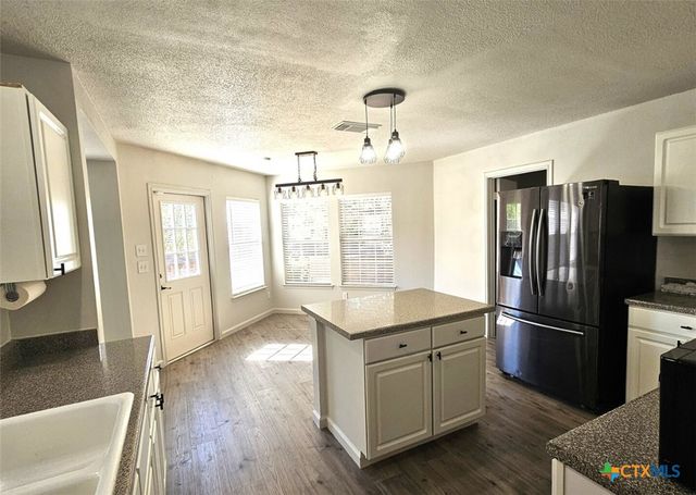 1648 Dogwood Lane, Schertz, TX 78154