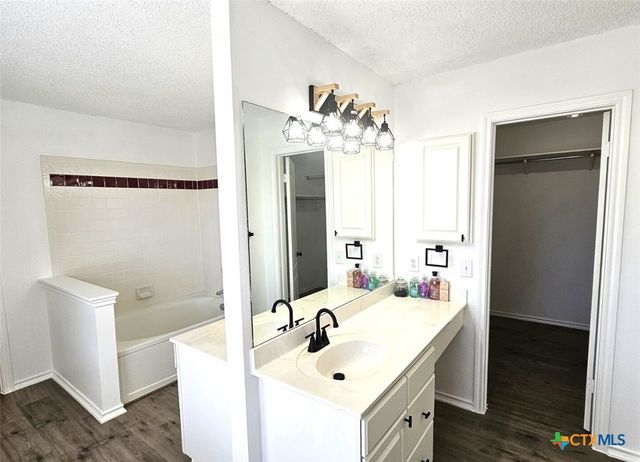 1648 Dogwood Lane, Schertz, TX 78154