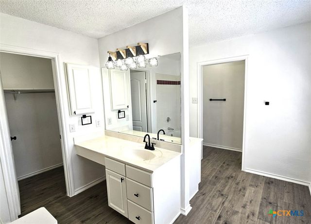 1648 Dogwood Lane, Schertz, TX 78154