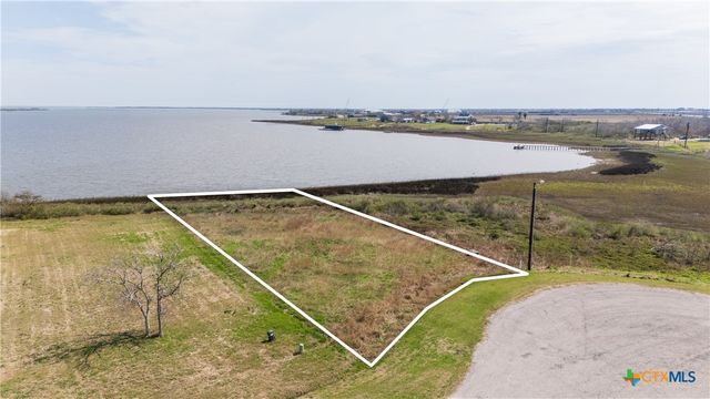 LOT 32 S Blue Heron Drive, Port Lavaca, TX 77979