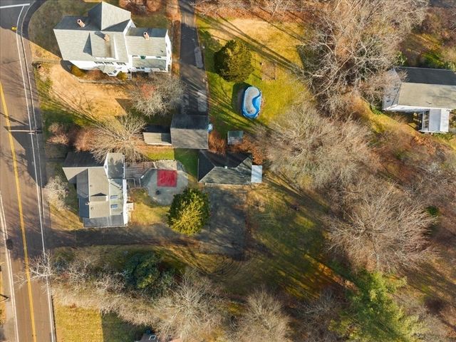 1524 Somerset Ave, Taunton, MA 02780