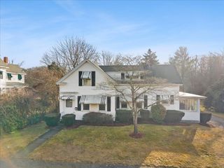 1524 Somerset Ave, Taunton, MA 02780