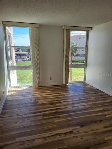 7400 SUN ISLAND DRIVE S 205, South Pasadena, FL 33707