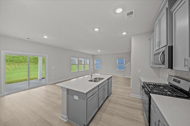 215 Tantalus Street, Gray Court, SC 29645