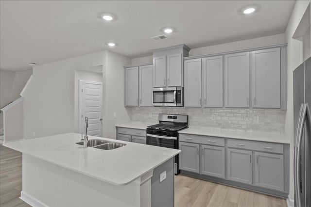 215 Tantalus Street, Gray Court, SC 29645